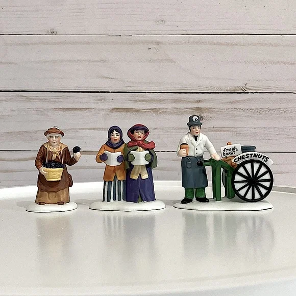 Department56 Chestnut Vendor 56.58557